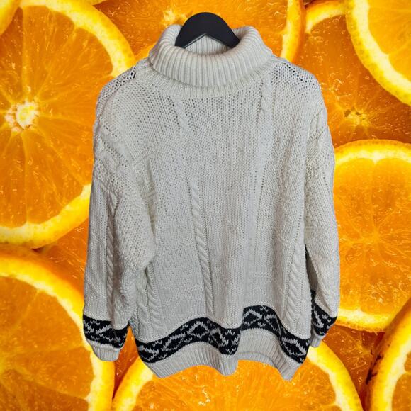 Specialty Women's White Geometric Cable-Knit Turtle-Neck Sweater Size S - Picture 2 of 7